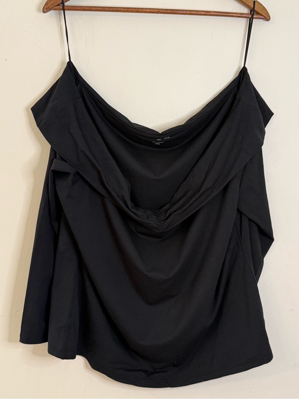 Banana Republic Factory Soft Stretch black off shoulder top XXL